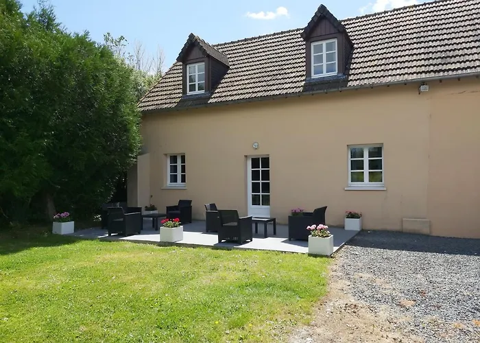 Le Bonheur Des Plumes Bed & Breakfast 3*