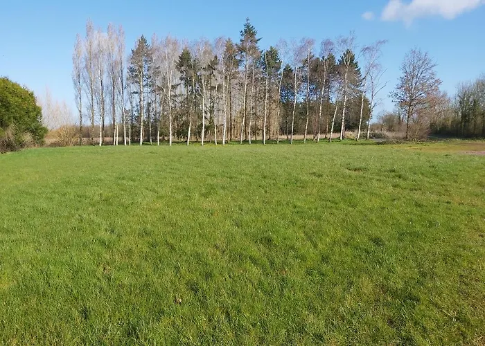 Le Bonheur Des Plumes Bed & Breakfast 3*