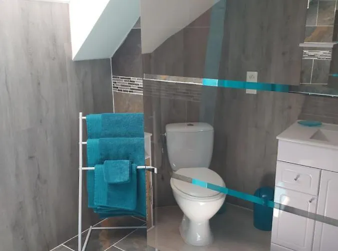 Bed & Breakfast Le Bonheur Des Plumes Montmartin-en-Graignes